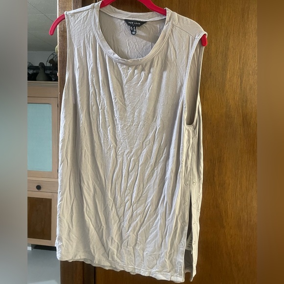 New Look Tops - New Look size 12 tank top with snaps on sides